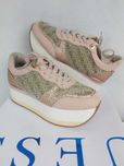 Używane sneakersy GUESS platforma różowe 37 trampki