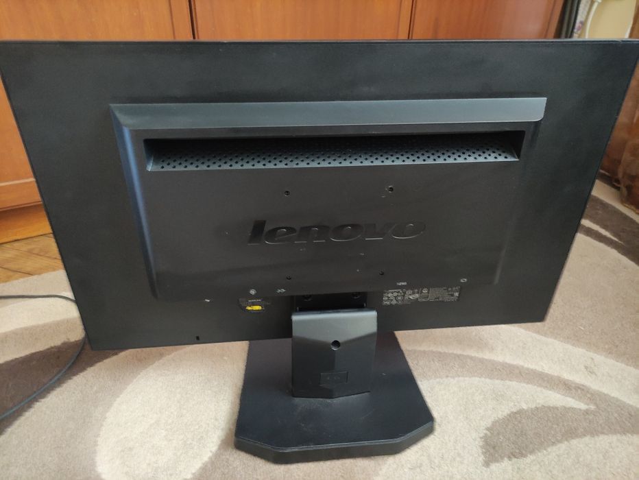 Монітор 24" ThinkVision LT2423 / 1920x1080 / WLED TN / HDMI / ЗВУК