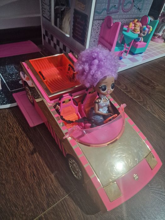 Mашина-кабріолет з басейном LOL Surprise Car Pool Coupe Оригінал MGA