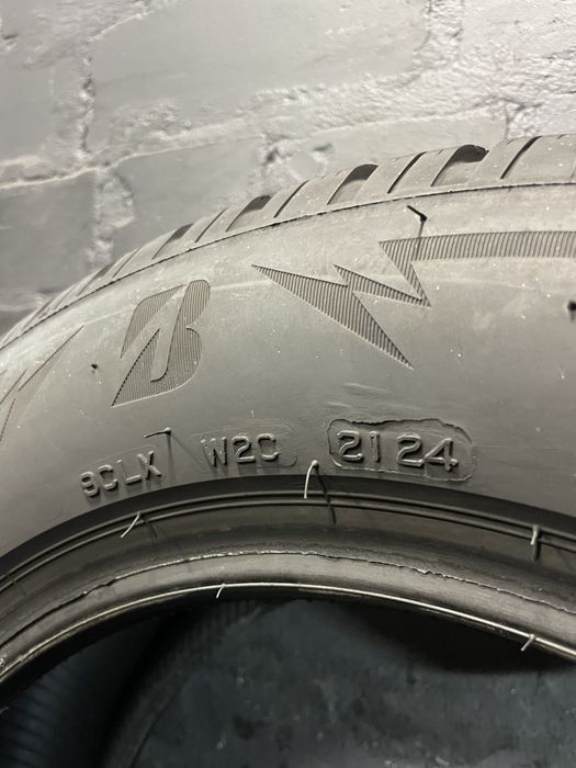 4шт 185/65 R15 Bridgestone Blizzak LM005