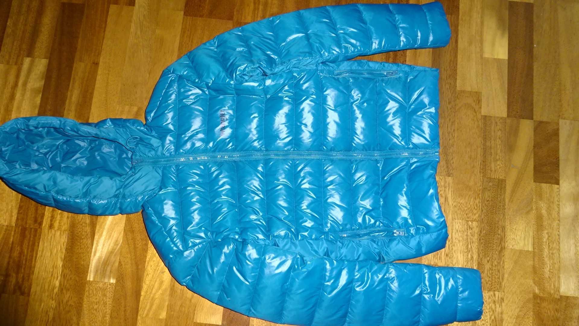 Wrangler PUFFER  CR W4A0XTB05  rozmiar S nowa bez metki