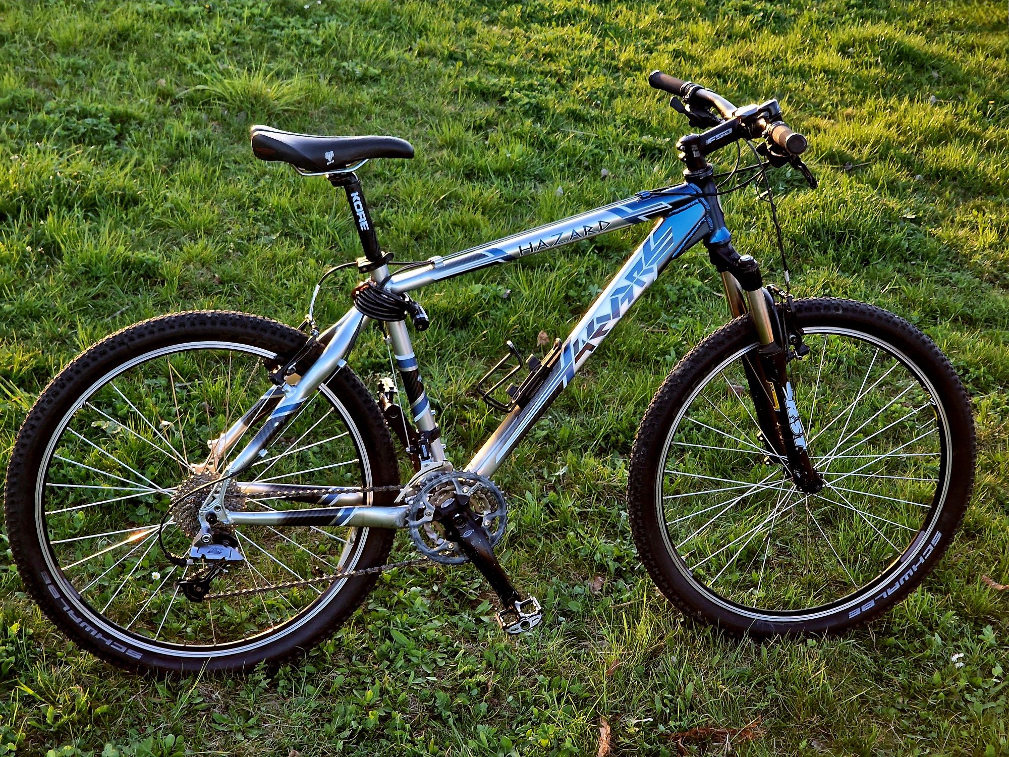 Rower MTB 4EVER HAZARD 18,5" Koła 26" RST OMEGA SL 100mm Shimano Deore