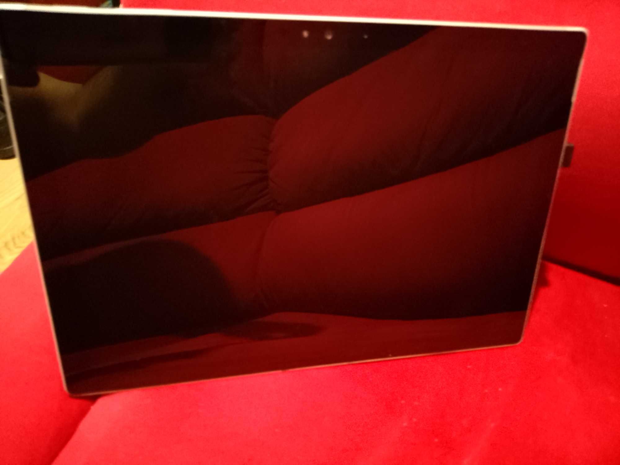 vendo Microsoft Surface i5 com oferta de teclado