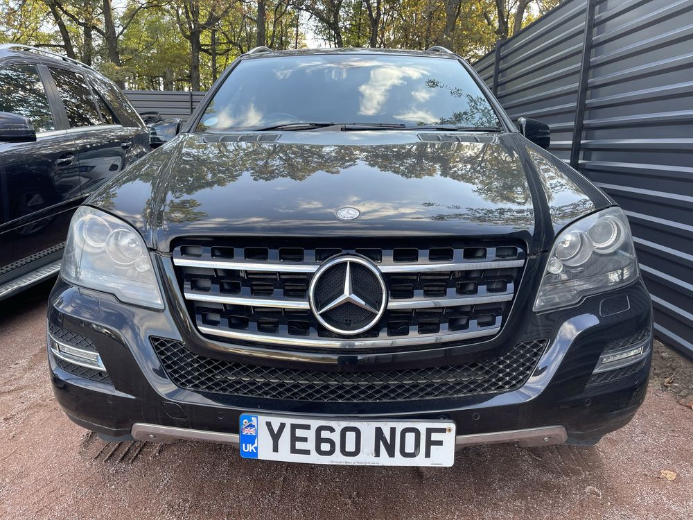 Морда капот W164 ML МЛ Mercedes бампер LIFT Рестайлінг фара 164