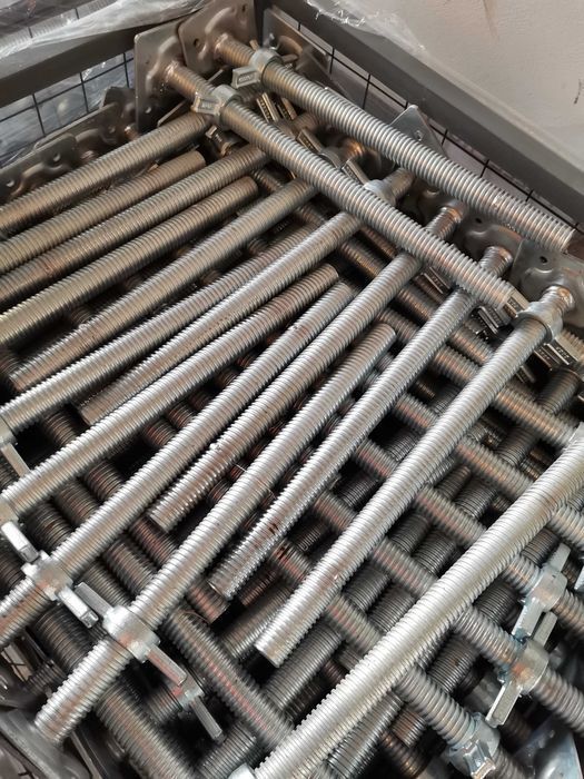 Rusztowanie modułowe choinkowe typ altrad rotax  100 m2