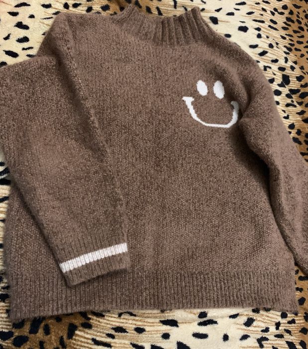 Светр на дівчинку