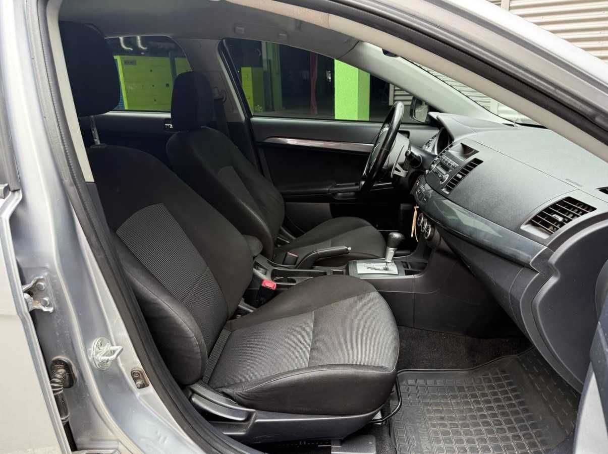 Mitsubishi Lancer 2.0 бензин 2008 р. - Можливий обмін\розстрочка