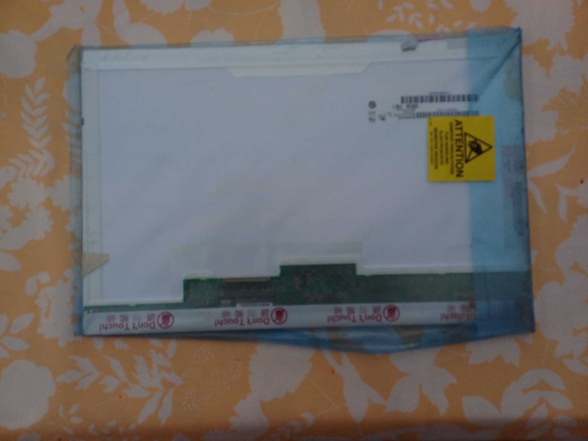 Tela LCD de MacBook Pro 15'' - ainda em embalagem