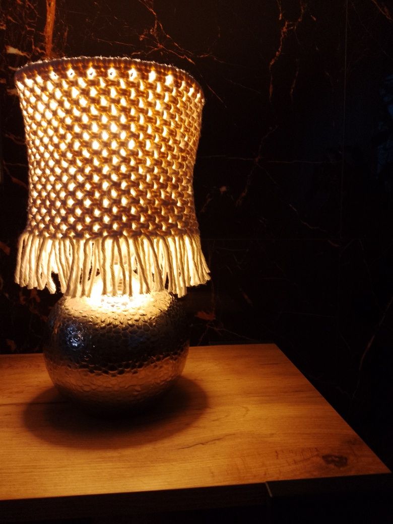 Lampa w stylu boho