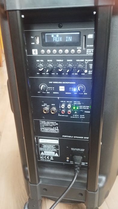 Aktywna kolumna głośnik Ibiza Port 15 Uhf Bt mobilny zestaw nagłośnien