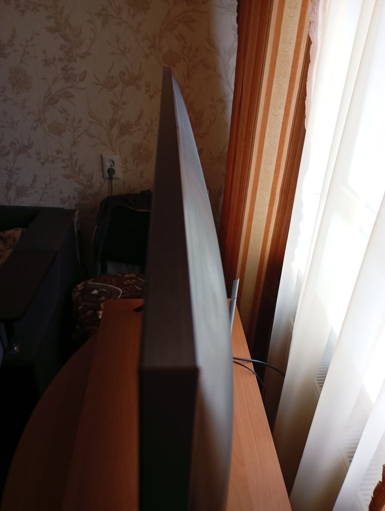 Телевизор Samsung 43.   4K
