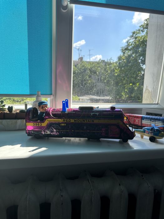 modern toys red moutand 3963