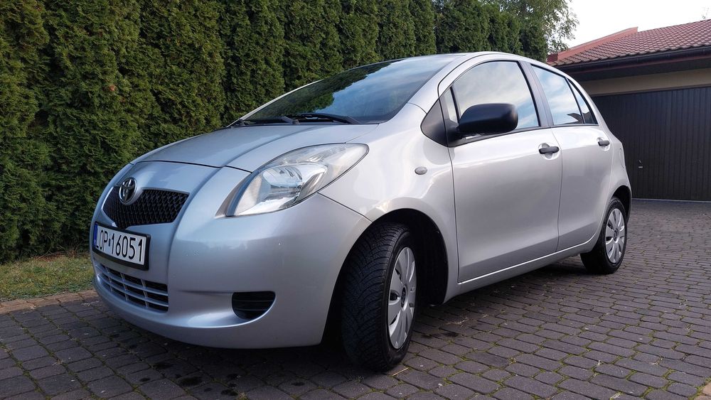 Toyota Yaris 1.0 benzyna 2007
