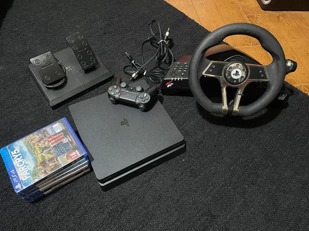 PS4 Slim + volante e pedais + jogos