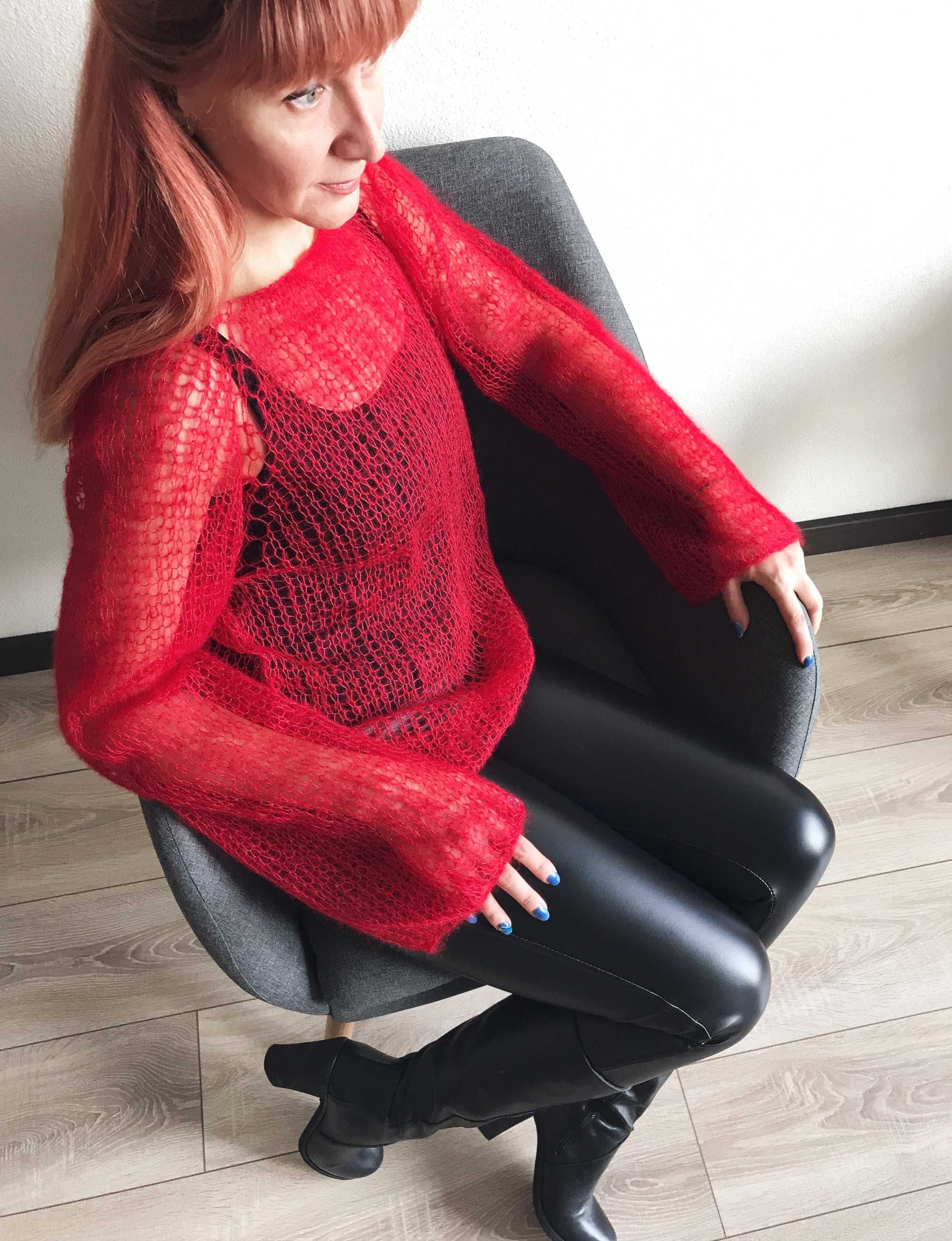 Camisola feita a mao. Oversized Red Kid Mohair and Silk Sweater.