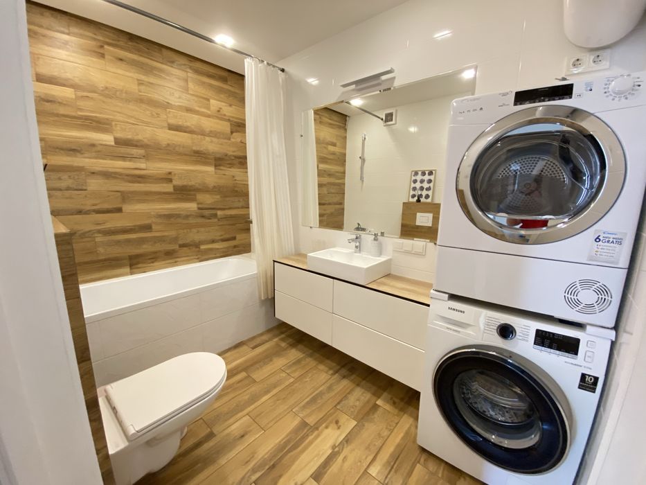 Продам 4к квартиру в Центрі