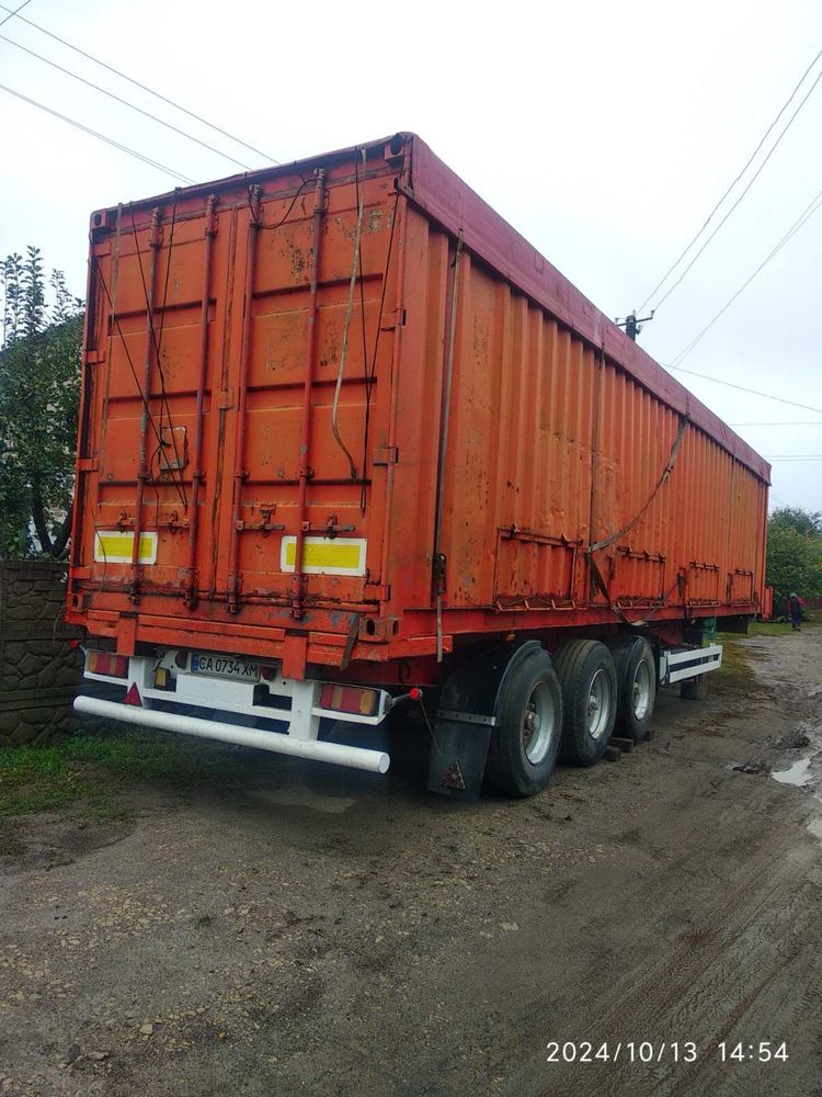 Напівпричіп контейнеровіз