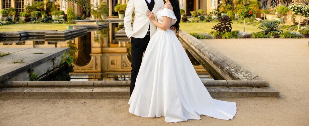 Suknia ślubna MADONNA, gorset, perłowa