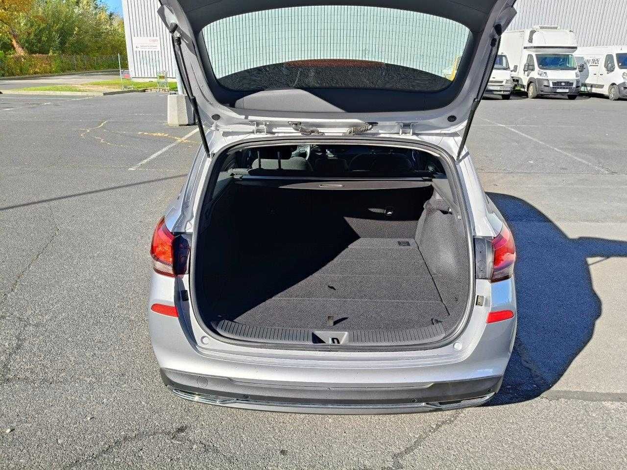 Hyundai i30, Wynajem długoterminowy samochodów, wypożyczalnia aut