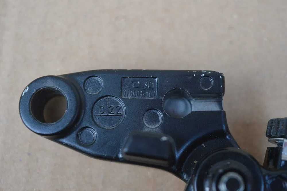 Triumph Street Triple 765 RS Speed Triple RS KLAMKA dźwignia sprzęgła