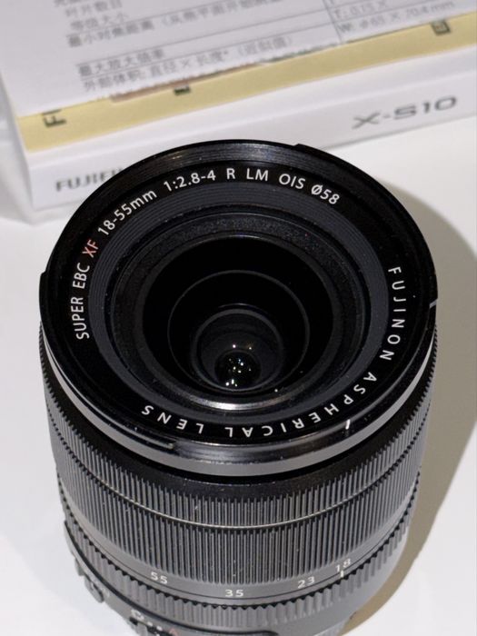 Fujifilm X-S10 18-55mm OIS, Bardzo Dobry