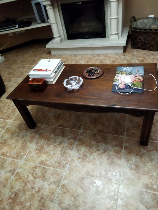Mesa de sala pequena