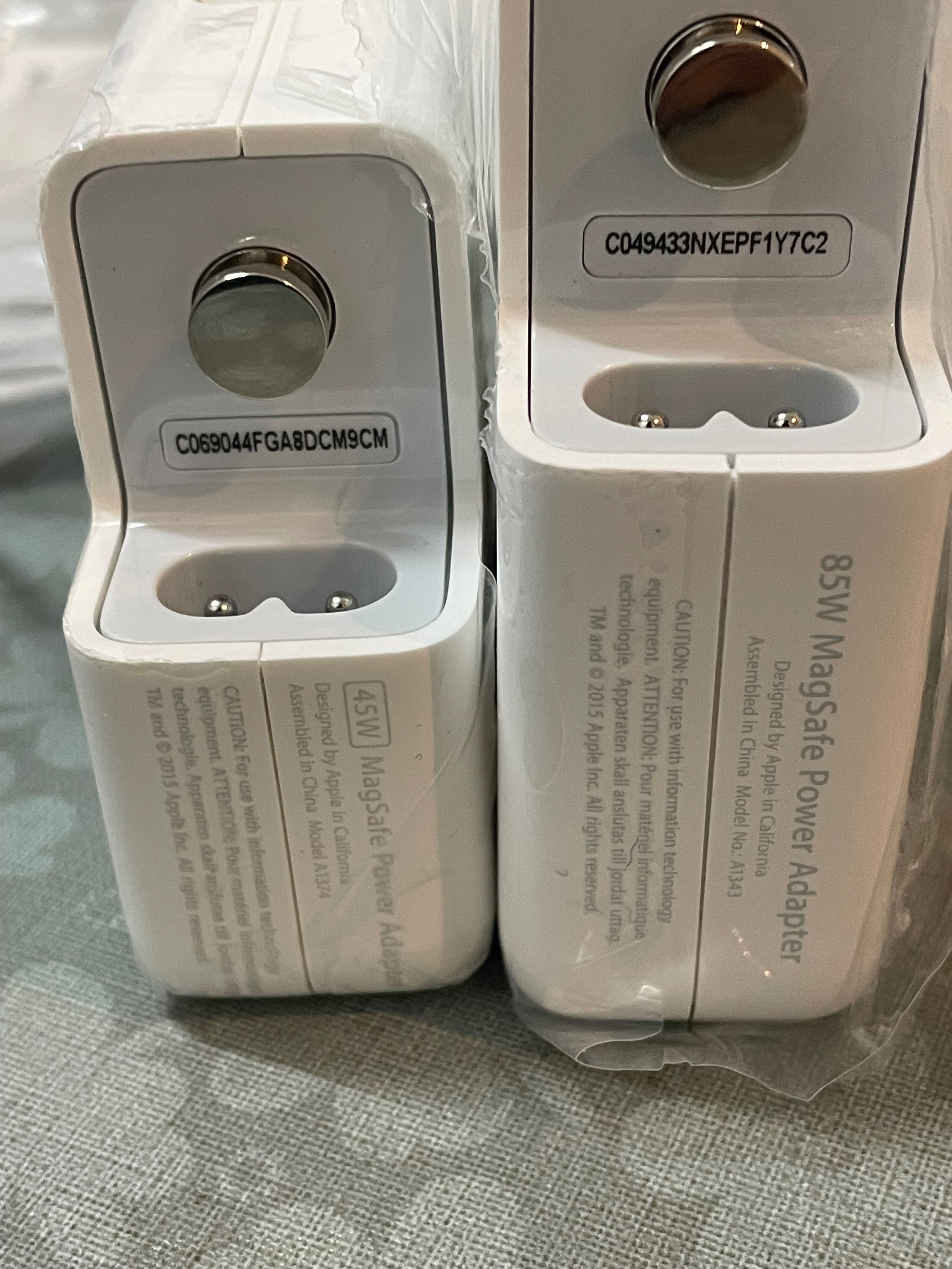 Vendo carregadores Apple originais
