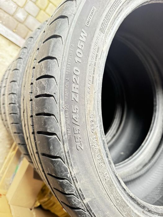 Літні шини резина R20 255 45 Marshal колеса