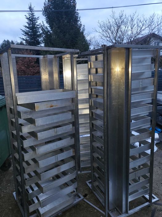 Wyposażenie cukierni/piekarni – blachy, ranty, maty, wózki, – od 8 zł