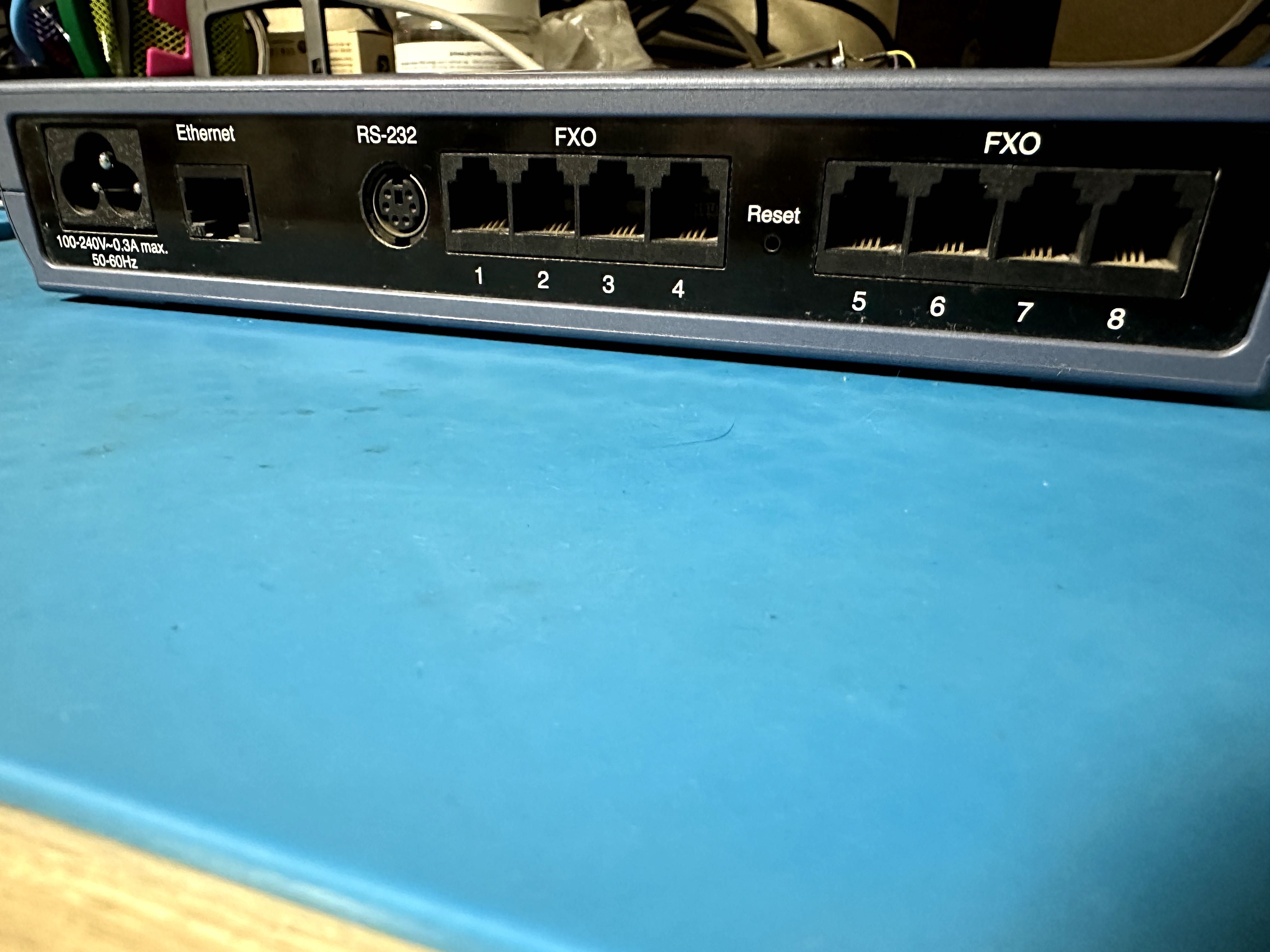 MP118 AudioCodes аналоговый голосовой шлюз 8 x FXO, 1 x FE, 1 x RS232