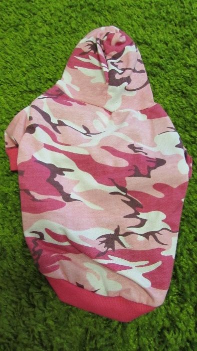 Стильна камуфляжна футболочка з капішоном для котиків