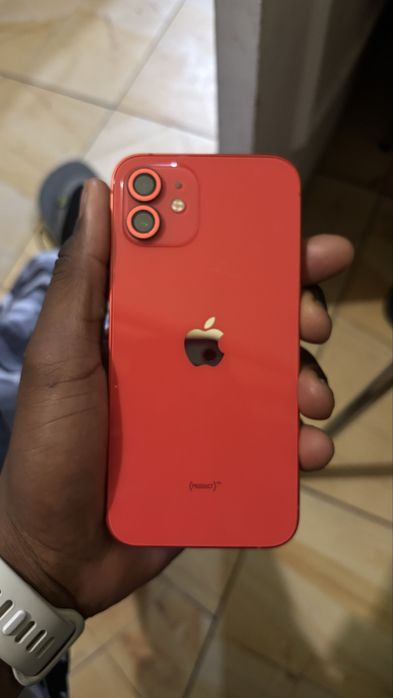 Iphone 12 Red com garantia