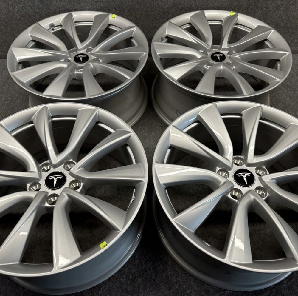 Tesla MODEL 3 диски r19 колеса 5/114,3 r19