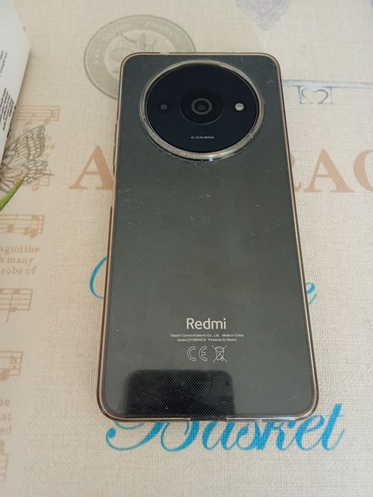 Telemovel Redmi A3 Midnight Black novo