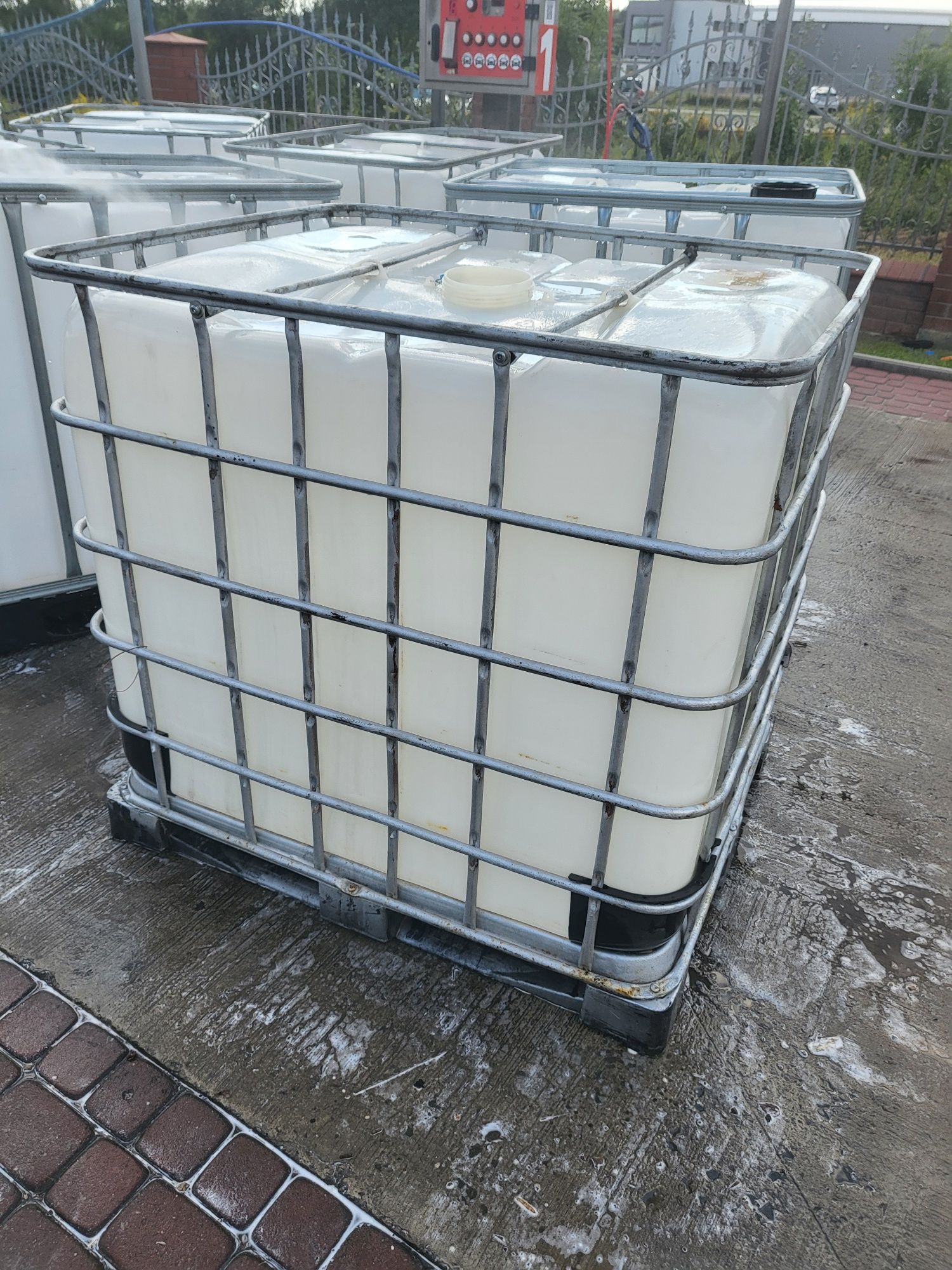 Mauzer paletopojemnik 1000l idealny GRATIS transport