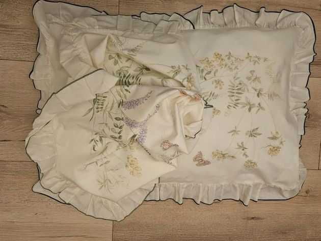 Komplet poszewek angielskiej firmy Dorma-lawenda