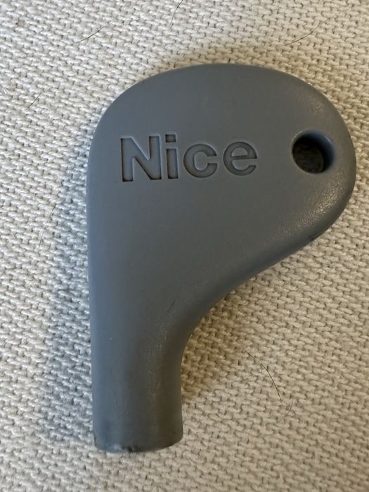 Klucz do napedu bramy NICE RO3004