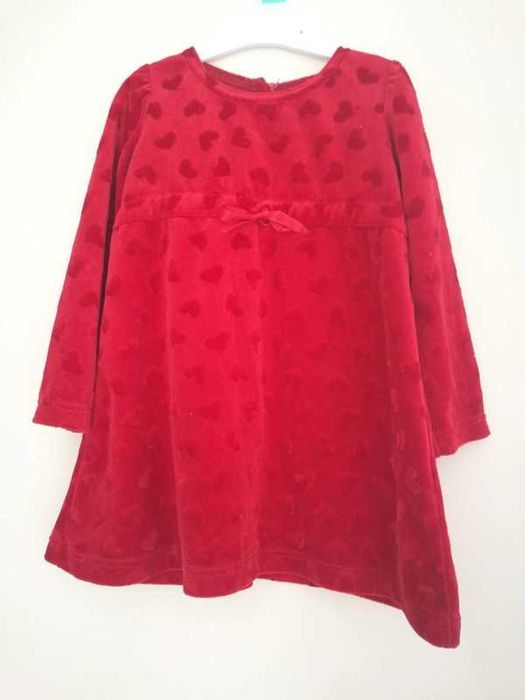 Czerwona sukienka w serduszka 86 H&M ala welur