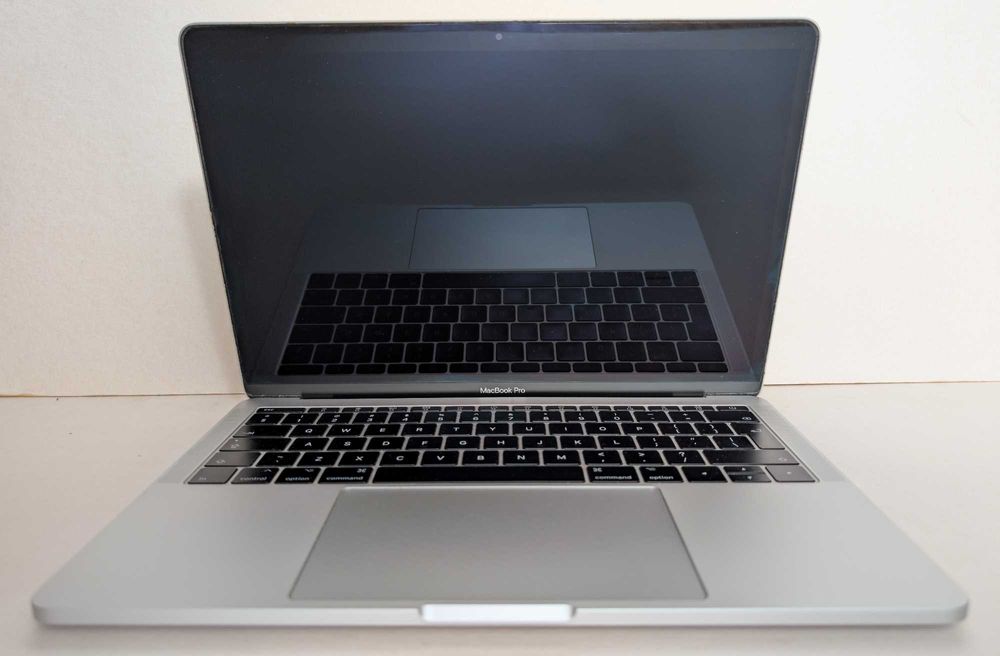 Laptop MacBook Pro 13 2017 A1708/13.3/i5/8/SSD128/macOS Sequoia 15.7.1