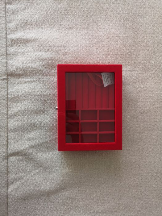 Szkatułka na biżuterię czerwona nowa 15x20x5cm