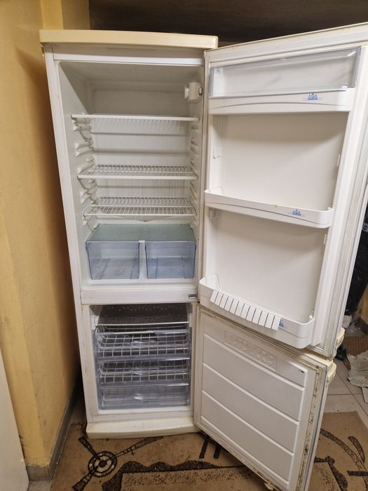 Lodówka lodówko-zamrażarka Beko