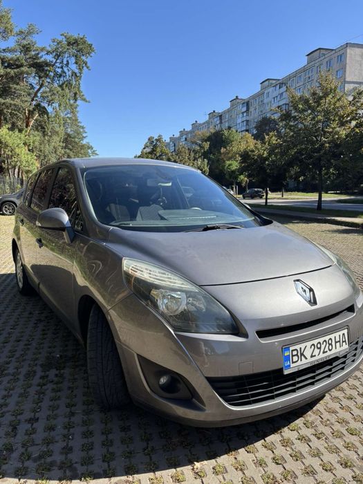 Продам рено сценік 2009 року 1.9 TDI