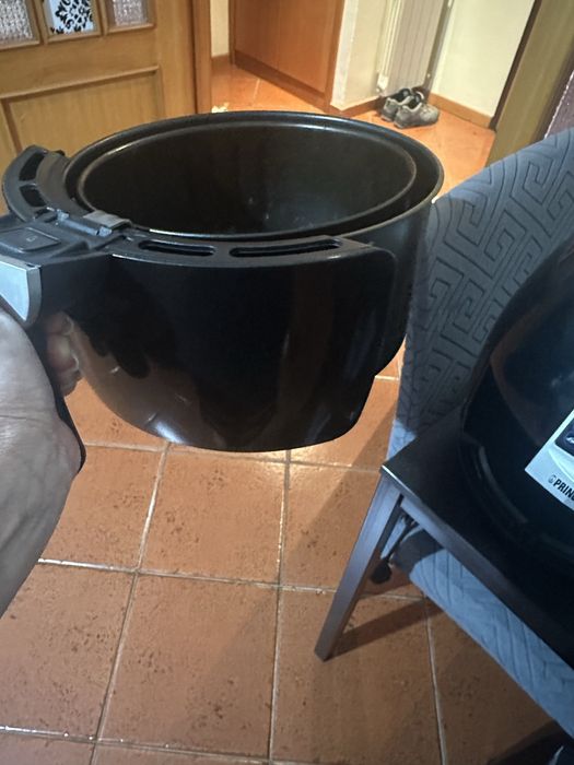 Air fryer otima, modelo muito lindo