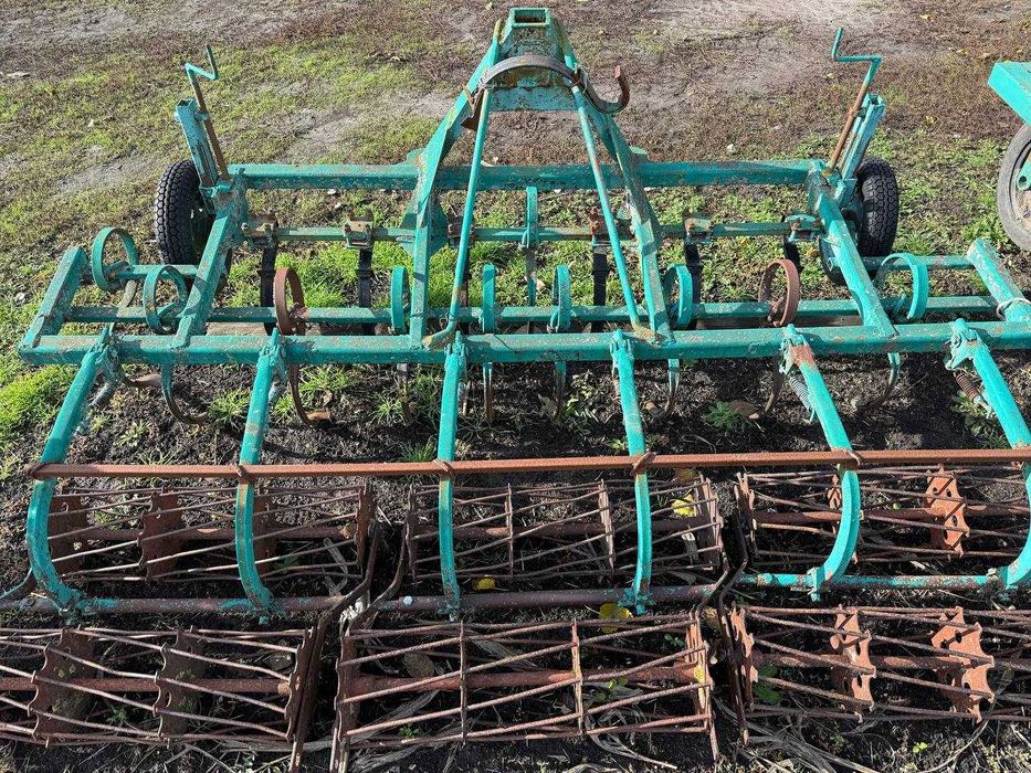 Культивитор пружинний