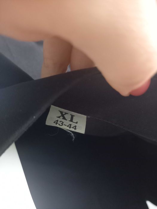 Czarna męska koszula z krótkim rękawem XL 43/44