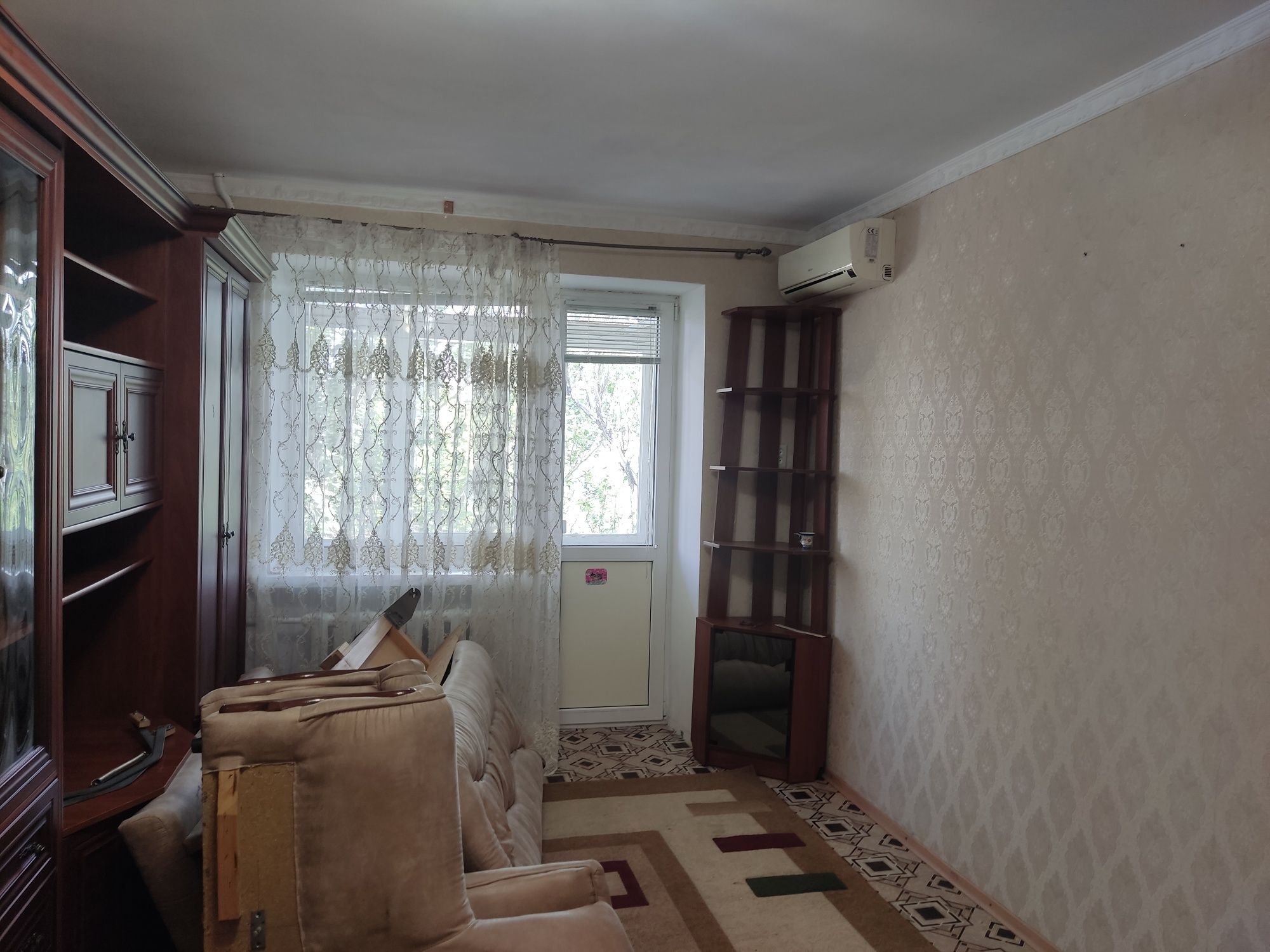 Продам 2-х кімнатну квартиру