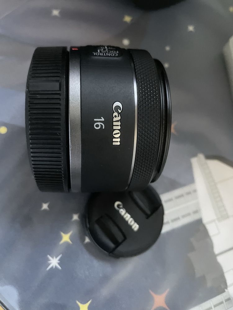 Lente canon RF 16 f2.8