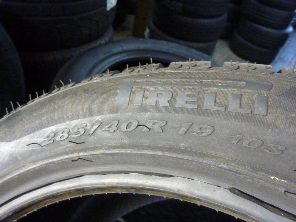 4x Opona nieużywana zimowa 285/40R19 PIRELLI SOTTOZERO WINTER Z1414