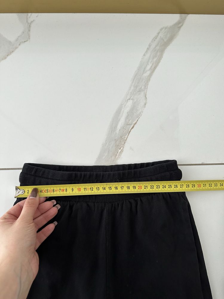Spodnie marki h&m rozmiar 128 cm
