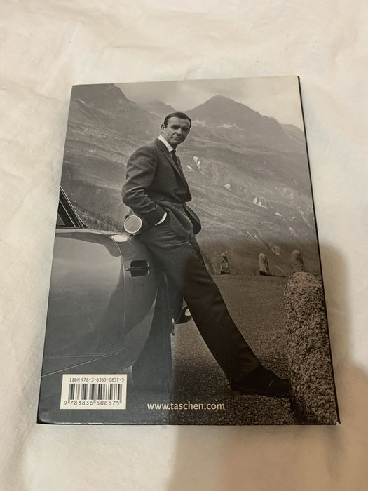 Книга Sean Connery. Movie Icons Taschen